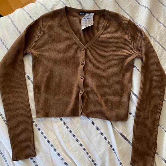 Brandy Melville Sweaters - NWT Shannon brown sweater button up knit cardigan